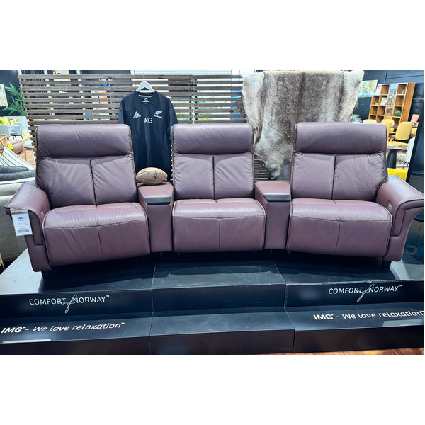IMG MILAN HOME THEATRE. 3 SEATER MOTORISED IN TREND LEATHER
